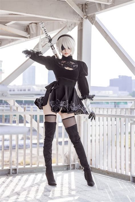 Vídeos pornôs com 2b Cosplay 